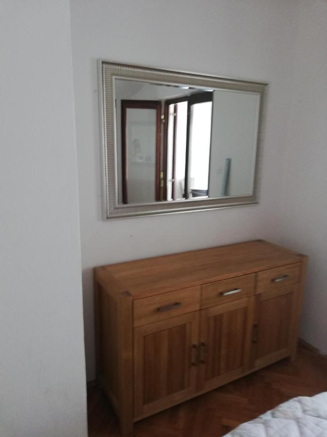 Apartmani Bono Примоштен Экстерьер фото